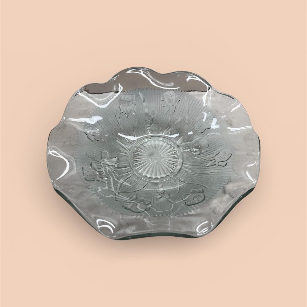 Jeannette Glass Iris & Herringbone Depression Glass Ruffled Bowl